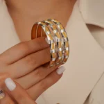 النگو نقره زنانه دو رنگ طرح هندسی مدرن عیار 925 - Image 2