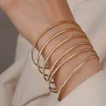 النگو نقره زنانه دو رنگ طرح خطوط منظم ظریف عیار 925 - Image 3