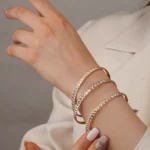 النگو نقره زنانه دو رنگ طرح دانه‌ای برجسته عیار 925 - Image 2