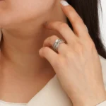 انگشتر نقره زنانه طرح درخشش ابدی سولیتر عیار 925 - Image 2